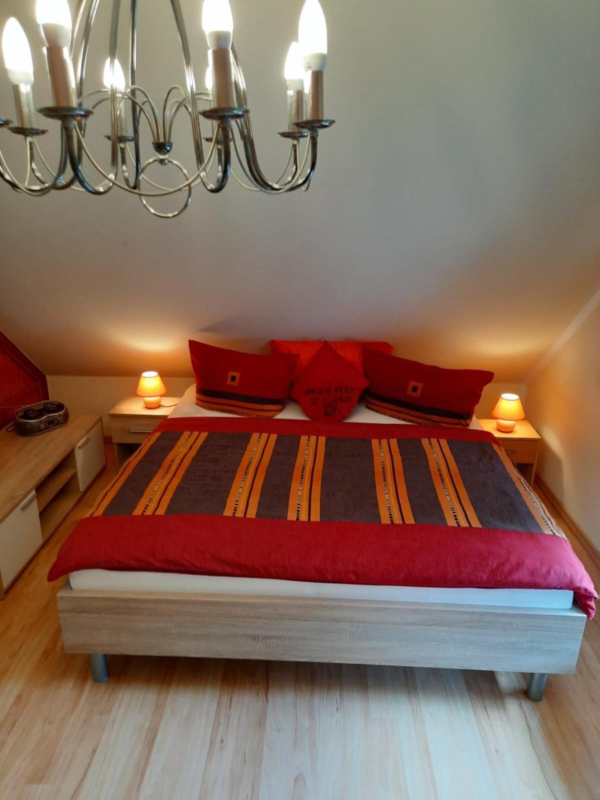 Ferienwohnung Ilsenhof Konigsbruck Esterno foto